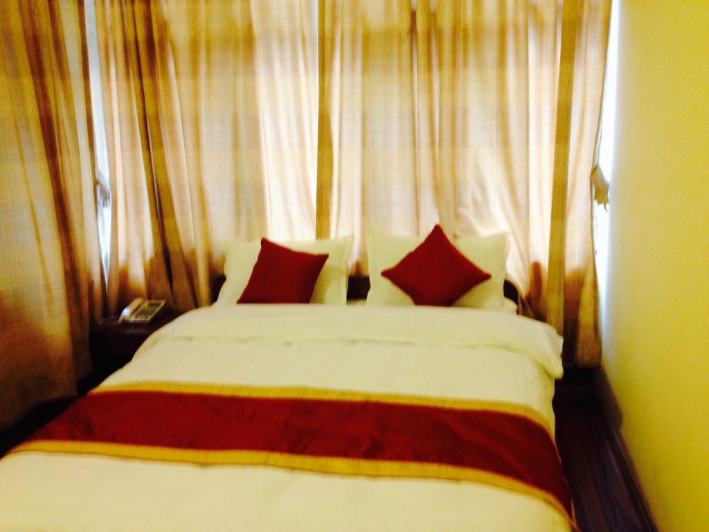 Potala Tourist Home Катманду Екстер'єр фото